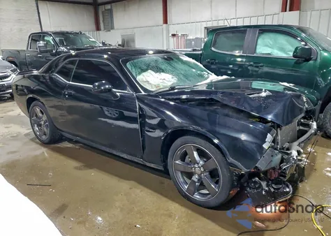 2018 Dodge Challenger R/T из США, поврежденный, VIN 2C3CDZBT7JH215163